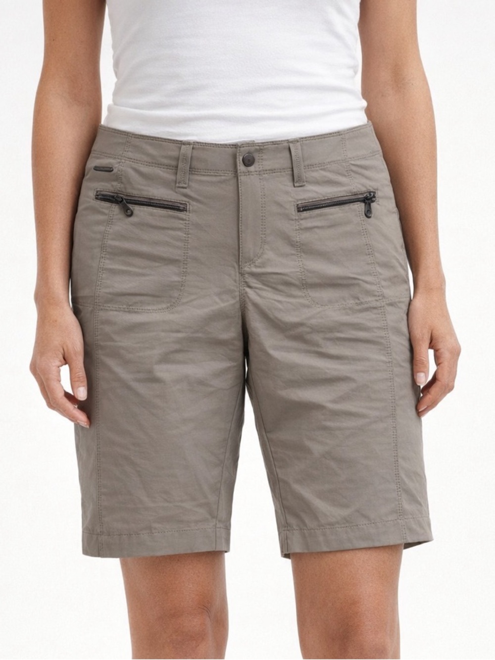 NWT Lolë Driftwood Tokyo Walking Shorts Size 8